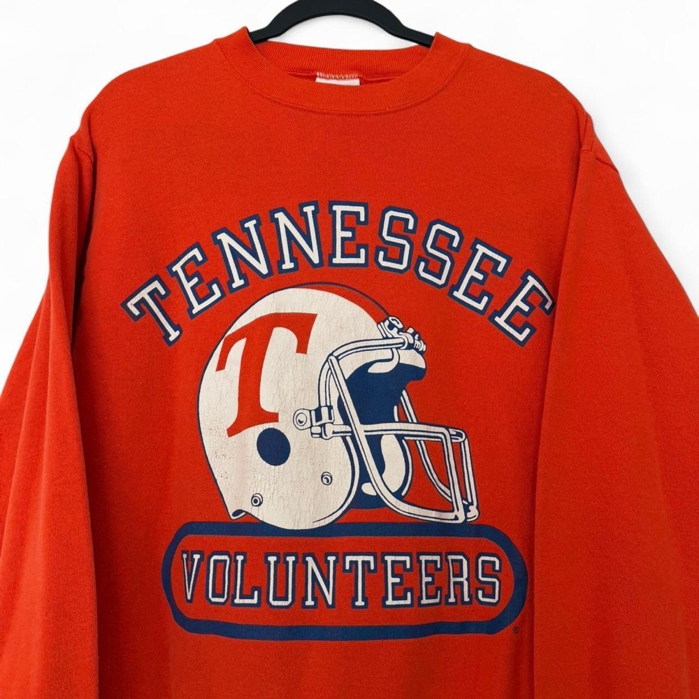 Vintage University of Tennessee Volunteers football sweatshirt size medium
